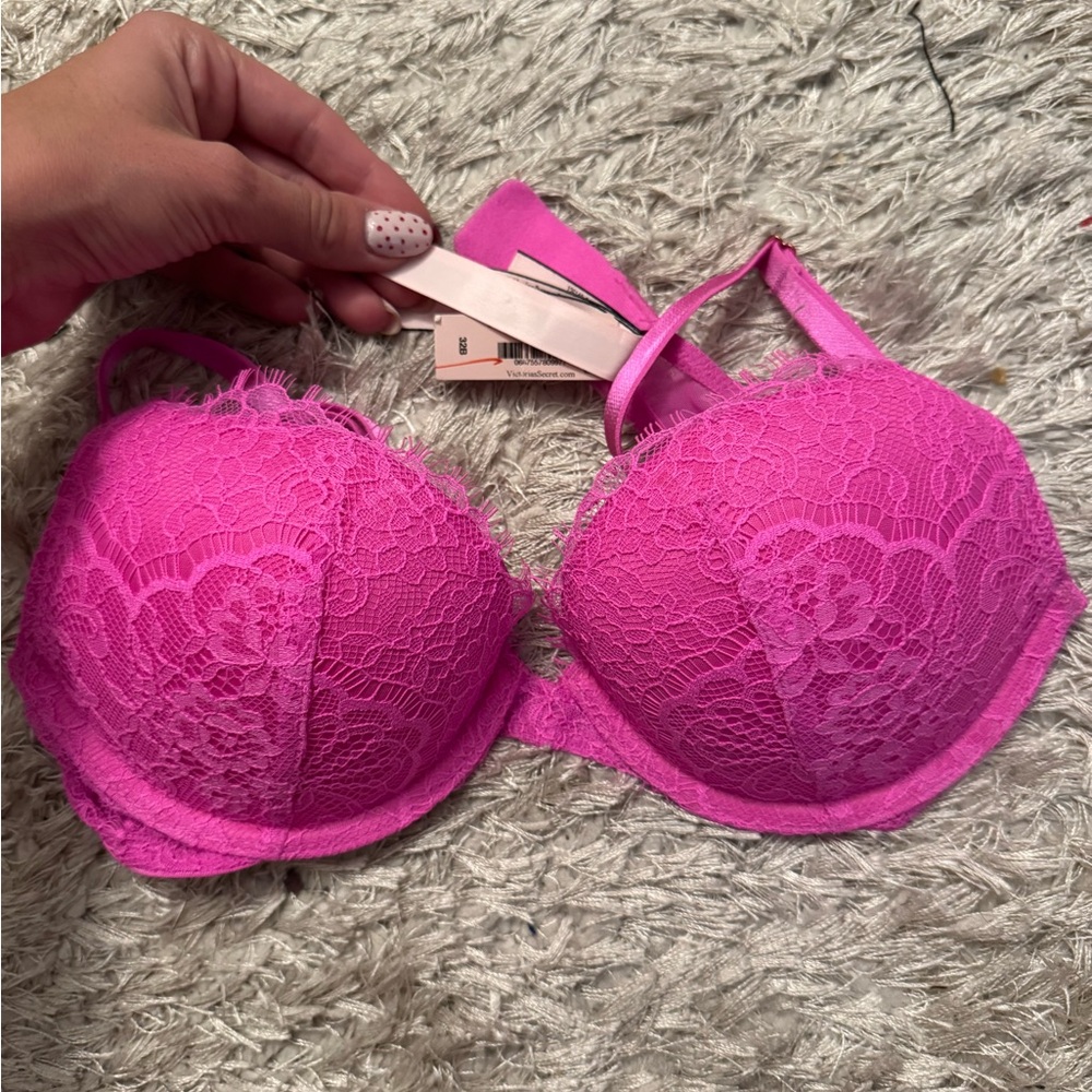 Victoria's Secret Fuchsia Lace Bra